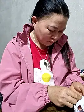 yoowwmr's cam snapshot