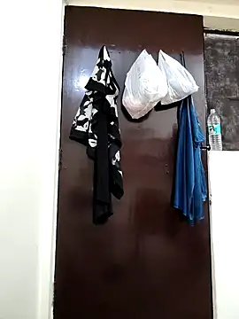 Sweet-kajal7 live sex cam