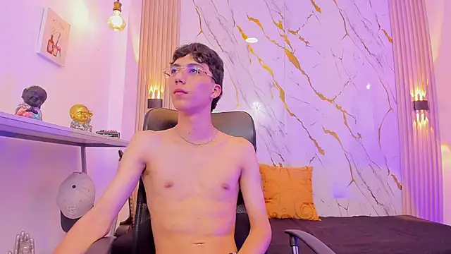 Nikolay_Gregori live sex cam