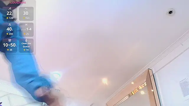 coraline_vera's cam snapshot