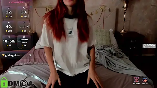 Lily_Viola's cam snapshot