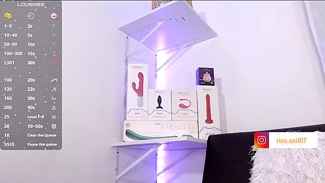 booty_sofia's cam snapshot