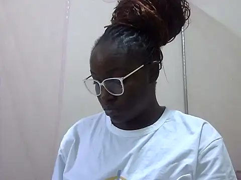 Sexy-suzy's cam snapshot