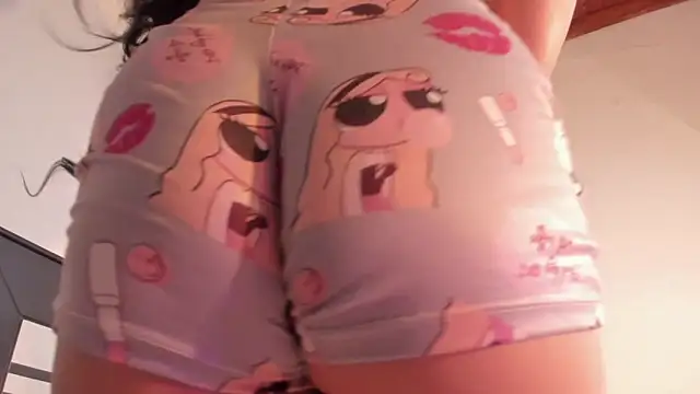 HarleyRedd's cam snapshot