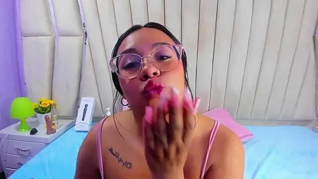 _Violeta_18 live sex cam