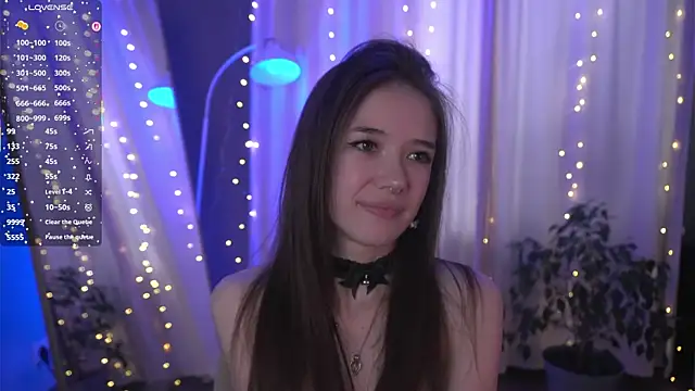 tinyanie live sex cam