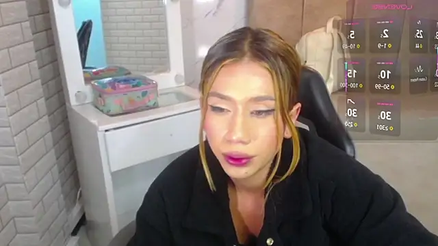 Evy_Luxx_v live sex cam