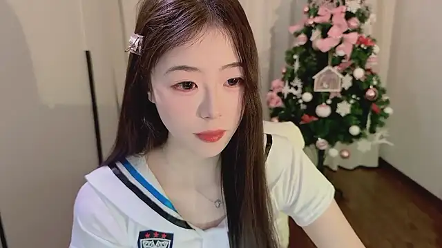 Onecutelittle live sex cam