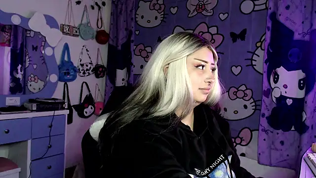 lussyevans24 live sex cam