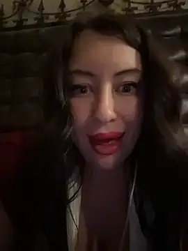 AndreaMood live sex cam