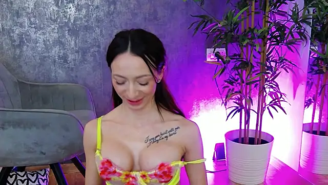 AlmaBellx's cam snapshot