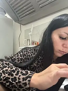 _Mila_Love's cam snapshot