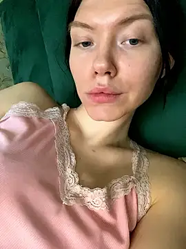 Lisaaa_Alisa live sex cam