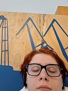 Leonie18sexy live sex cam