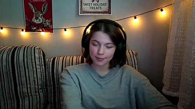 CutieAnny's cam snapshot