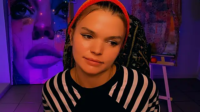 SaraGolben's cam snapshot