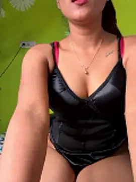 Aarzzoo's cam snapshot