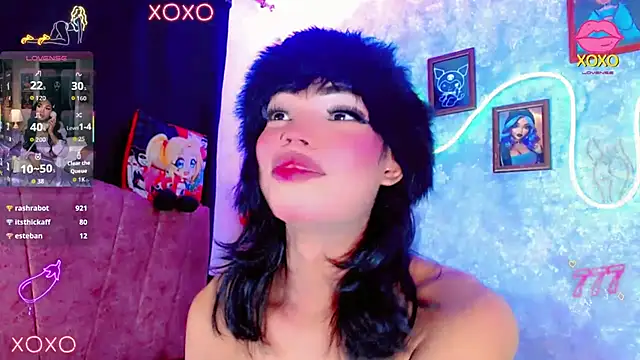 Aishasexy18 live sex cam