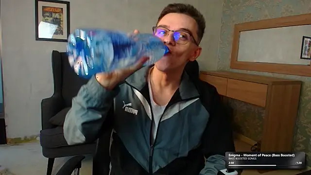 FelixStarkk live sex cam