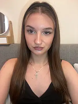 AdelinaEmber's cam snapshot