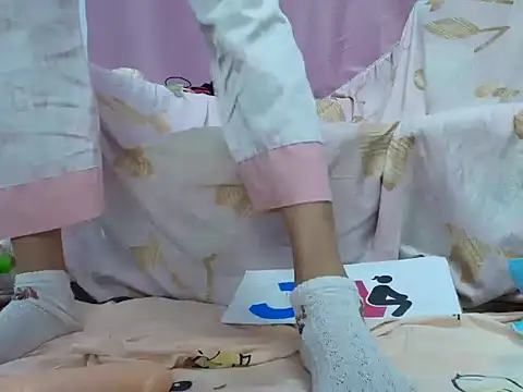 Lina-168's cam snapshot