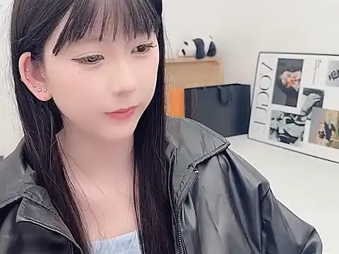 lnua-lnua's cam snapshot