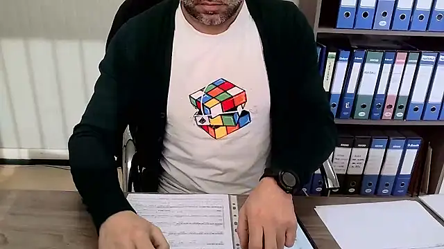 Evasionee live sex cam