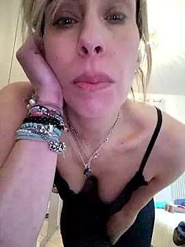 Savage_83's cam snapshot