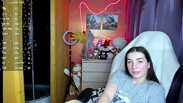 Fiery_Brunette_ live sex cam