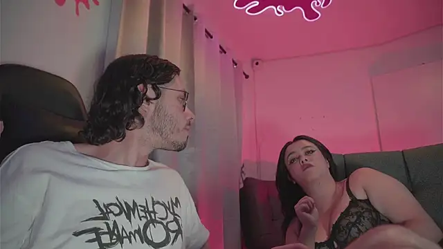 dan_and_daya live sex cam