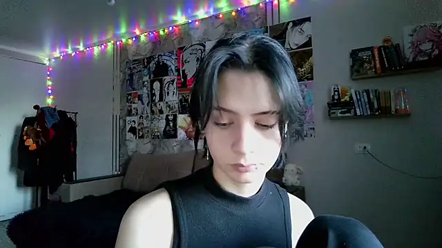 LxayBloom's cam snapshot