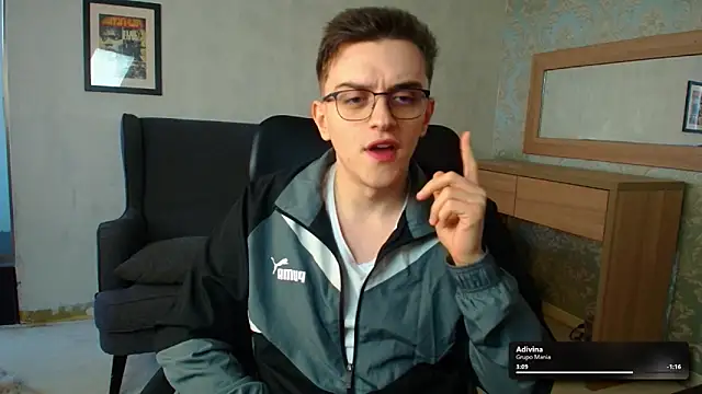 FelixStarkk live sex cam