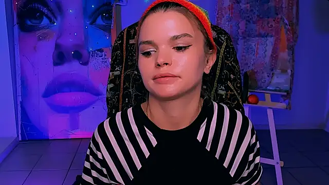 SaraGolben's cam snapshot