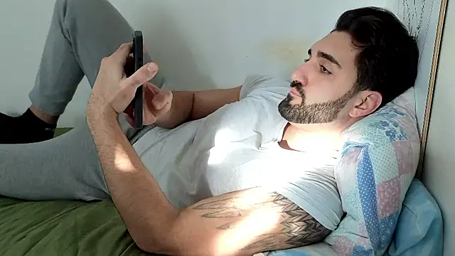 Al3xox02 live sex cam