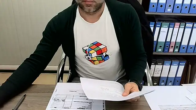 Evasionee live sex cam