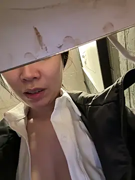 yourkeer live sex cam