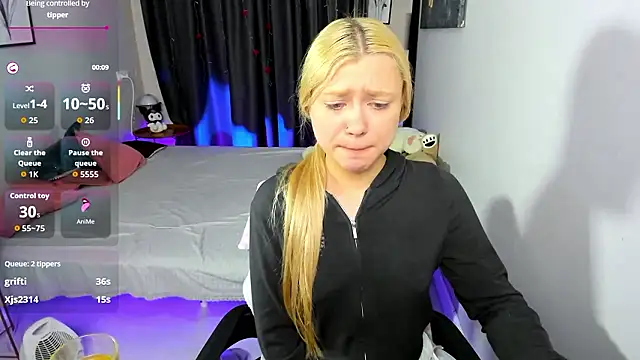 Millie_Vanillies's cam snapshot