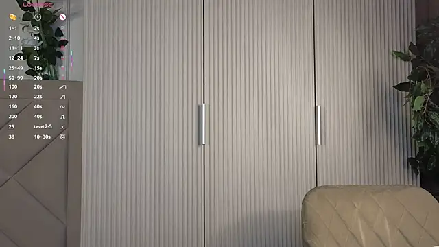 NormaCusson's cam snapshot