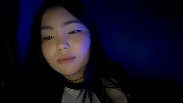 MollyAsian's cam snapshot