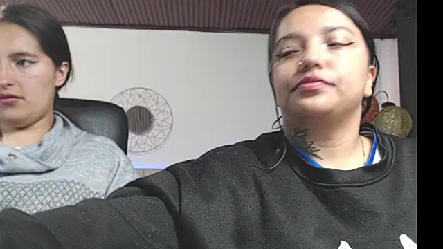 sharon_and_sharit live sex cam