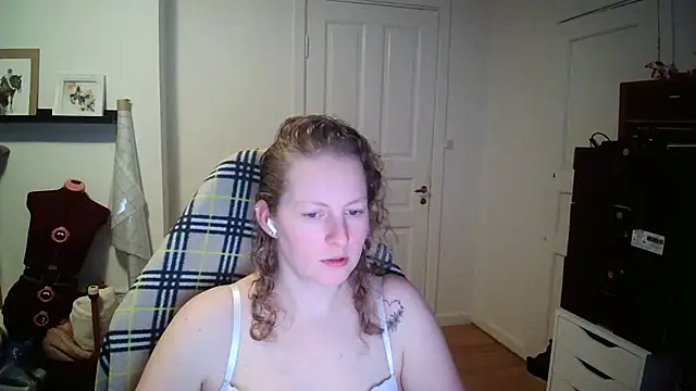 Girlnina-1995 live sex cam