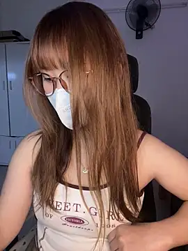 Meowyeuk6 live sex cam