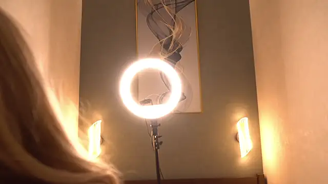 norakisses's cam snapshot