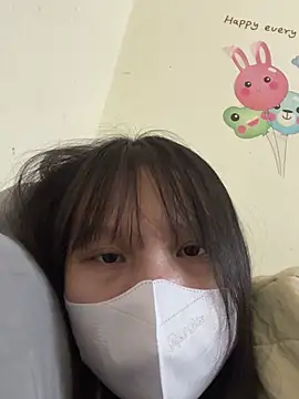 Charlotte-ee's cam snapshot