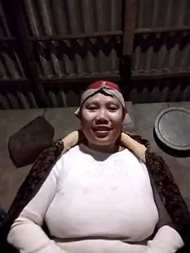 Linhcutex's cam snapshot