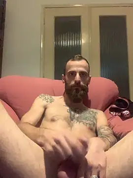 Albanian_Goat_WhiteHammer's cam snapshot