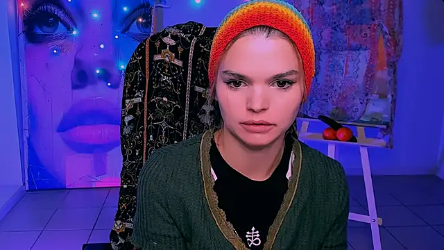 SaraGolben's cam snapshot