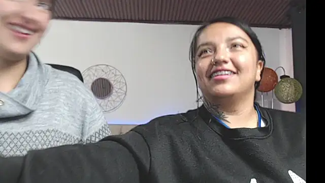 sharon_and_sharit live sex cam