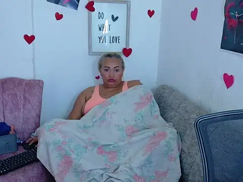 laleska_montenegro live sex cam