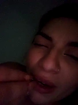 mila_curvy's cam snapshot